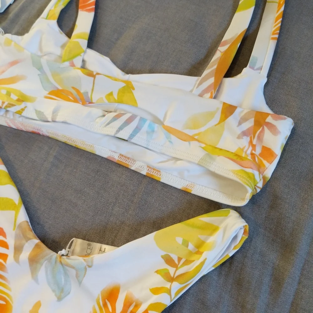 L*Space Flora Top Summer Tropics Cabana Bottoms Tropical Print Bikini Set